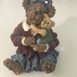 Bearstone Collection resin Figurine Boyds Bear "Momma Mcbruin and Luke Baby Love